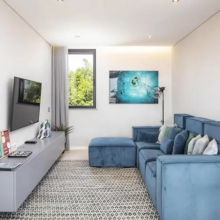 Luxury 12 Persons Ocean View Pool Villa Lagos