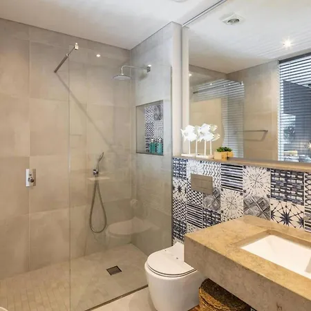 Villa Luxury 12 Persons Ocean View Pool Lagos